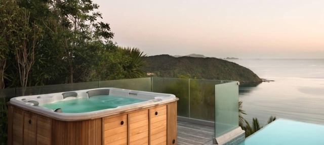 Luxuriously appointed 5 star holiday home in Russell