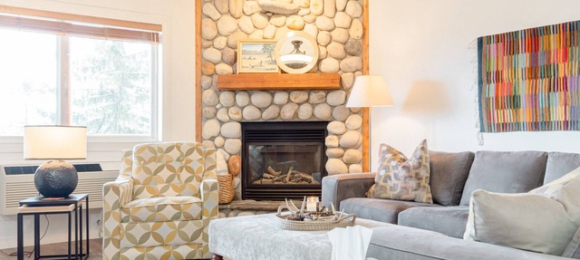 Modern mountain condo on Northstar Mountain licence # STRU 2025-16819 in Kimberley