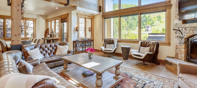 Mountain Elegance, Location, Luxury -Ski-In-Ski-Out -Village Core - 5 Suites! in Telluride