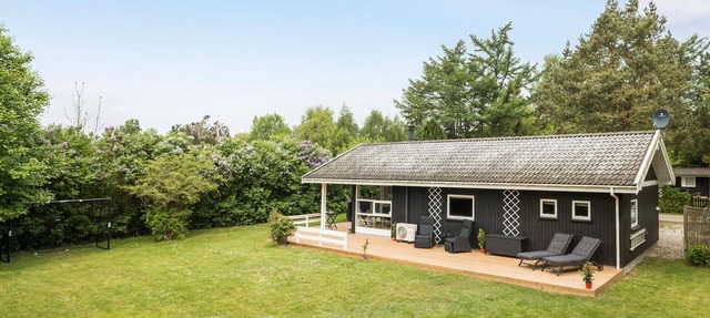 Nice home in Grevinge with WiFi in Grevinge