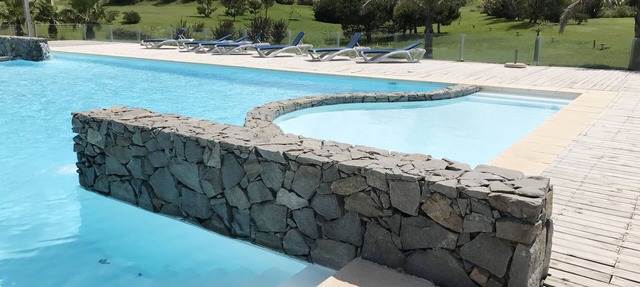 Ocean view House in Punta del Este! Walk to Beach in Manantiales