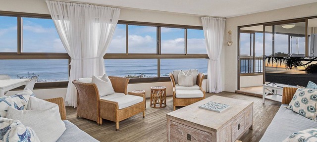 Parkyn Place 6 - Three Bedroom Oceanview Apartment on Mooloolaba Spit in Mooloolaba