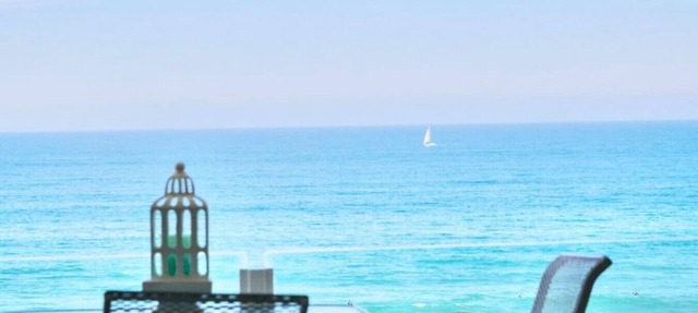Popular Carlsbad Beach House, Walk to Restaurants in Carlsbad