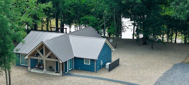 Riverfront Retreat | Beach, Fishing & Trails in Broken Bow