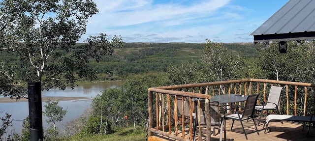 Spectacular Rustic & Cozy Cabin, (built for 2) running water, toilet and shower! in Hepburn