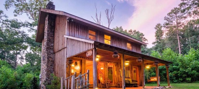 StackRock Cabin in Blue Ridge Mountains in Ellijay