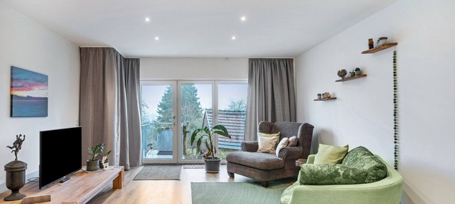 Studio Apartment 'Eifelzauber' with Shared Terrace, Wi-Fi and Air Conditioning in Greimerath