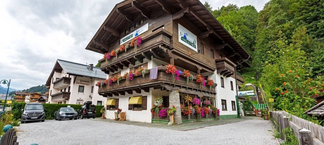 Studio in Saalbach near Ski Slopes in Saalbach-Hinterglemm