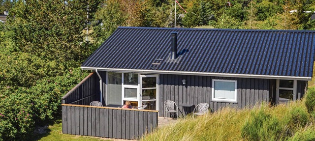 Stunning home in Blokhus with WiFi in Blokhus