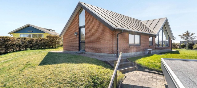 Stunning home in Struer with WiFi in Struer