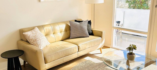 Stunning Modern Self-contained Apartment in Hazelwood Park