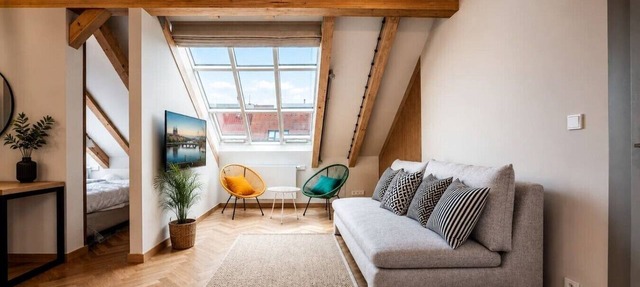 Stylish Attic Retreat near Rieger Gardens in Prague 2