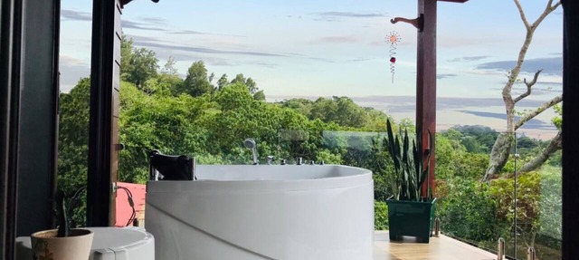 Sunset Paradise House Monteverde: Private Hot Tub with Gulf View in Sierra