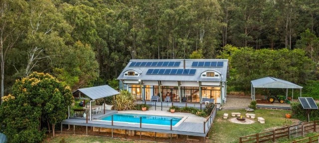 The Farm on Razorback Ridge and Tiny Home in Montville