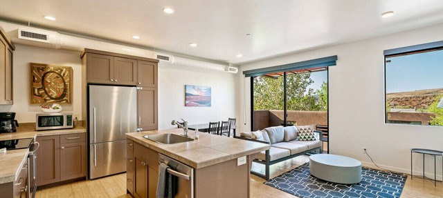 The Morning Star - 2 bed 2 bath Suite W/Red Rock Views in Ivins