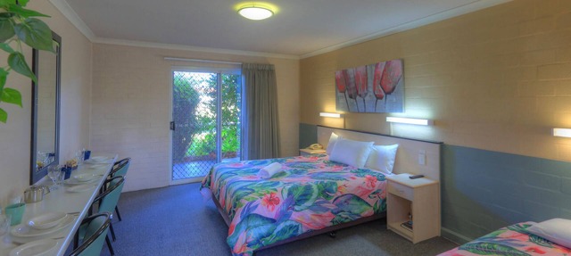 The Vines Motel and Cottages in Stanthorpe