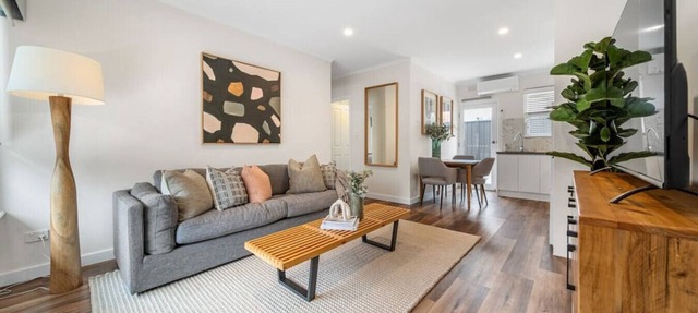 Three Tea House — Relaxed Living in Mile End in Mile End