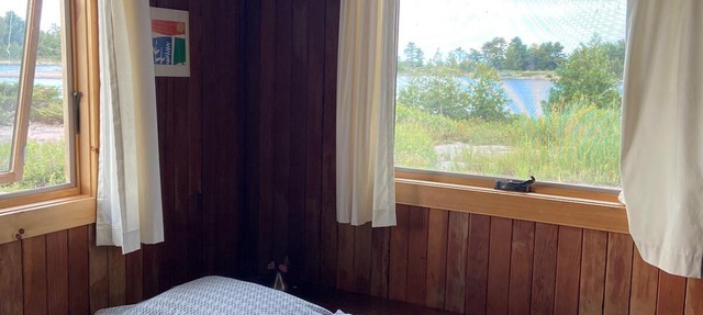 Tiny Island with Cozy Cottage and Great Views! in Baril