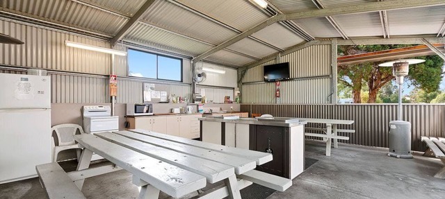 Traralgon Holiday Village in Traralgon