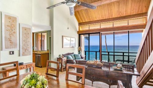 Unique Oceanfront Condo with AC- Alekona Kauai in Koloa