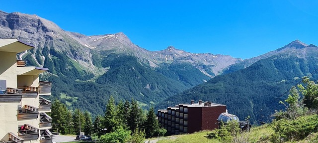 Very pretty studio at the foot of the slopes in Orcières