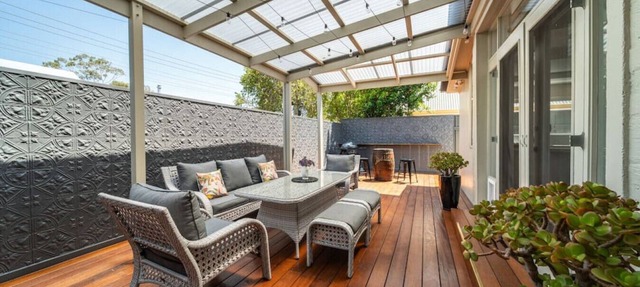 Waratah Cottage—1910s Boutique Heritage in Parkside