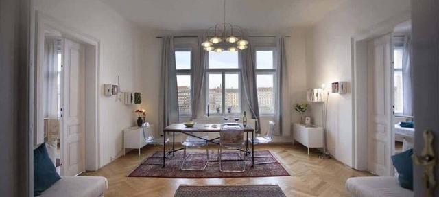 Waterfront Apt w/River Views & Trendy Location in Praha 5