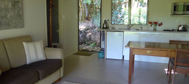 Wharepuke Subtropical Accommodation in Kerikeri