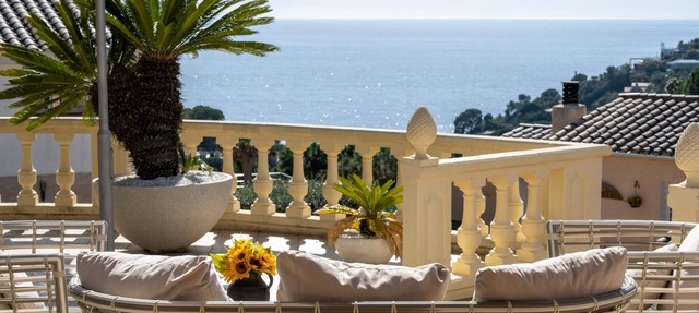 Yuta by Danlux Invest. private pool in Tossa de mar/Girona