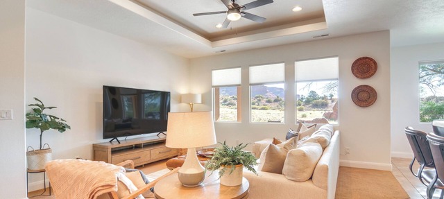 Zion Area Home w/Scenic Views & Private Hot Tub! in Kanab