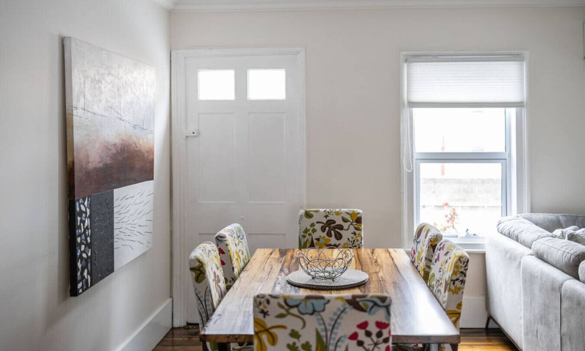 Hobart Central Business District Apartment | 128 Murray Apartment 2 `Sassafras` | Hobart CBD