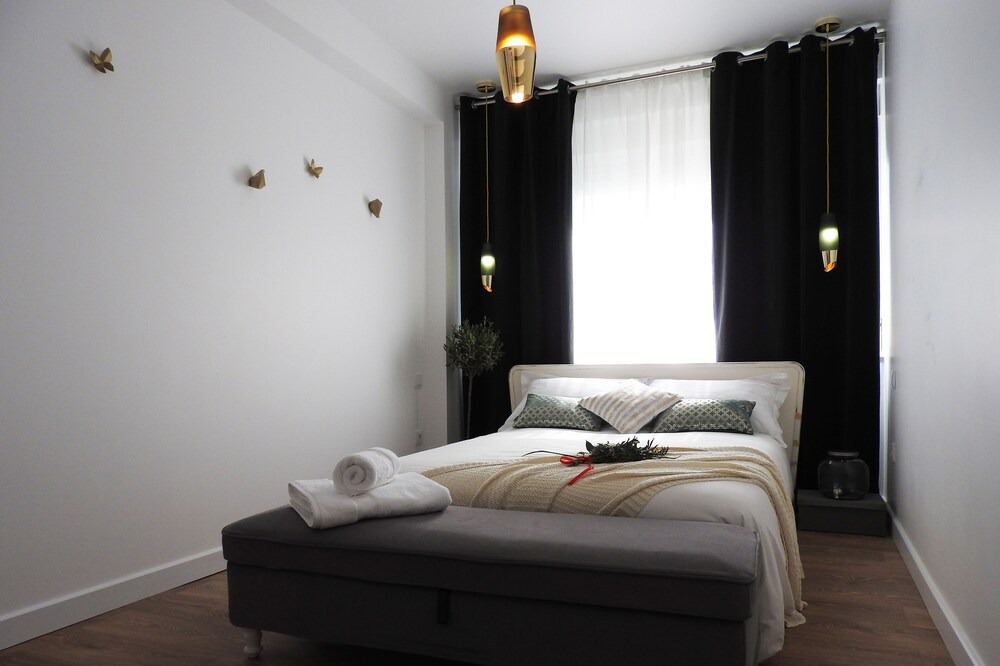 Photo of Bedroom in Olivais