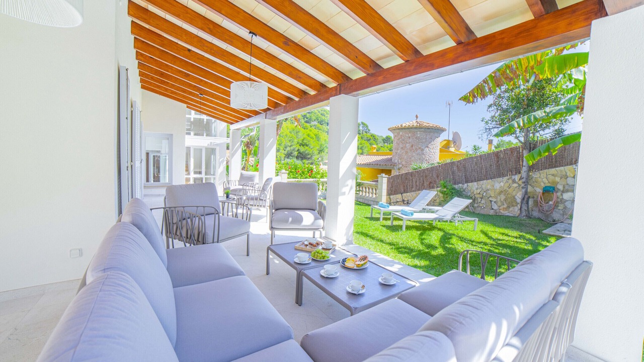 Photo of Patio Balcony in Alcanada