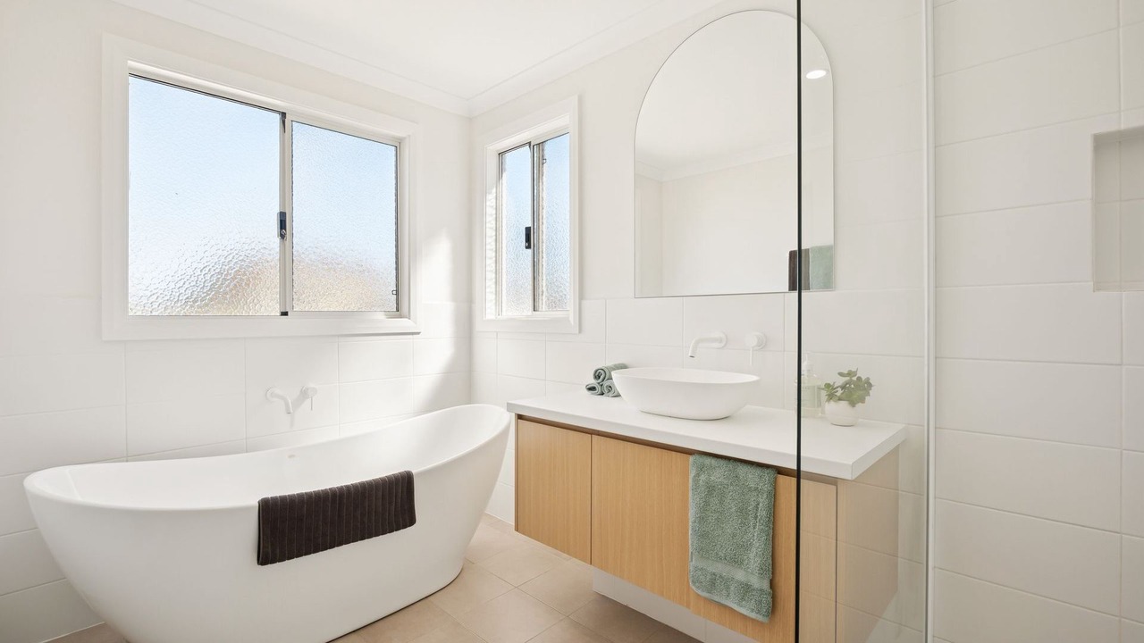 Photo of Bathroom in Falcon