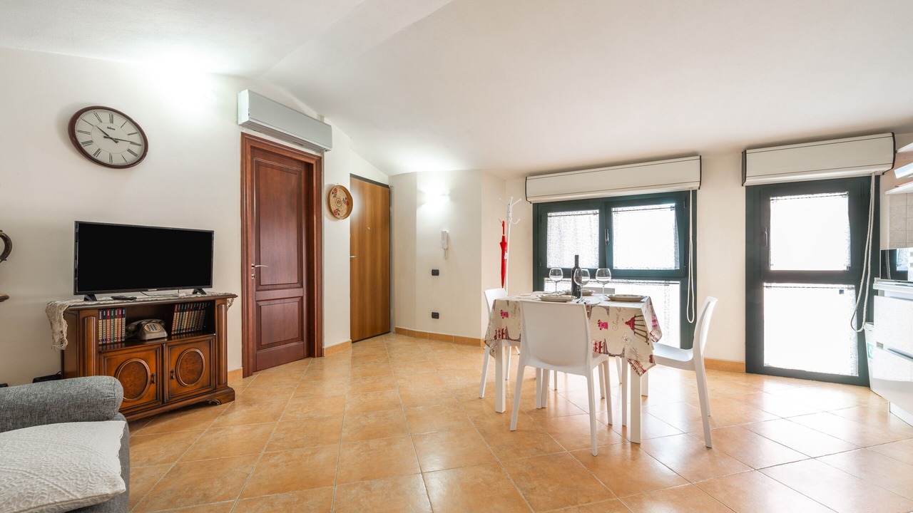 Photo of Livingroom in Historic Castle District