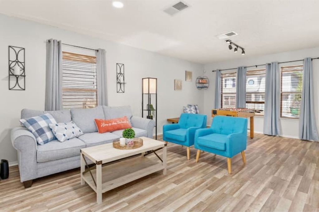 Photo of Livingroom in Leon Valley