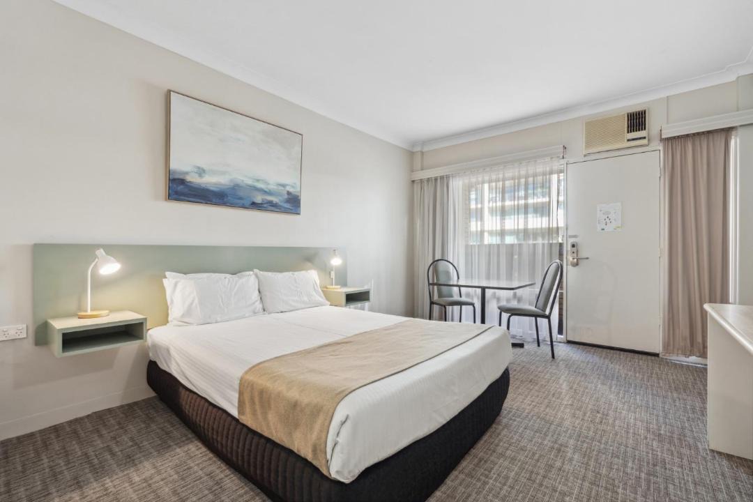 Photo of Bedroom in Glenelg