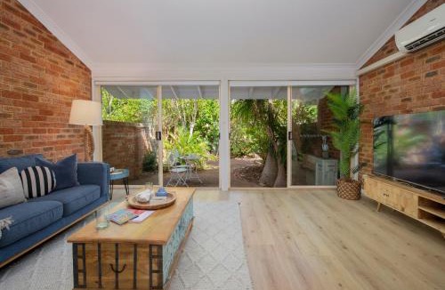 Ettalong Beach House | Whale Song Serenity - Ettalong Beach Garden Stay