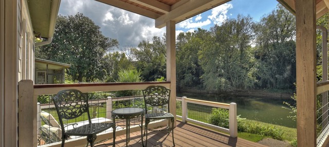 McCaysville River House| Fish from Cabin | Outdoor Fireplace | in McCaysville