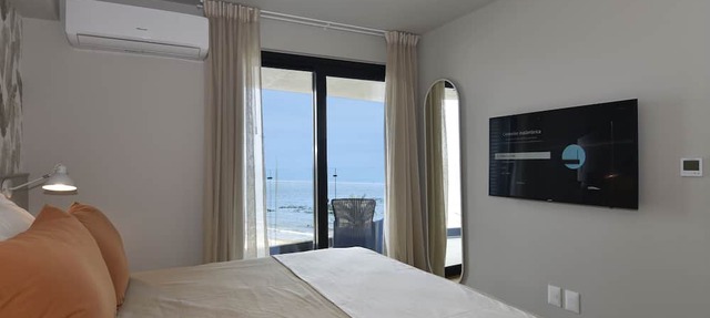Sea Views in Exclusive Apartment with Garage in Montevideo