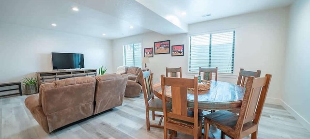 Expansive Basement Suite w/Horses and Arena in North Spring City