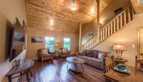 OM A8 Gruene River Two-Step at Old Mills Resort in New Braunfels