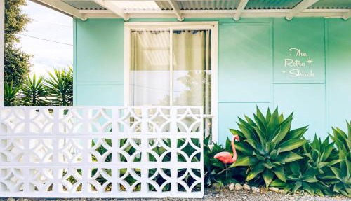 The ReTrO Beach Shack in Aldinga Beach