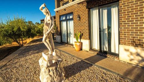 LIAPIS ESTATE Rostrevor Adelaide in Adelaide