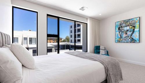 Townhouse on Tod Glenelg North in Glenelg