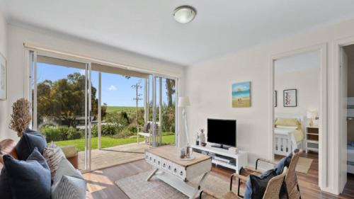 Whiteport by Wine Coast Holiday Rentals in Port Willunga