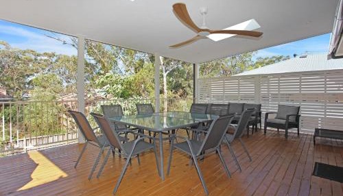 Barralong Beach House in Hawks Nest